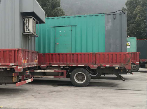 闽清柴油发电机组使用注意安全事项有哪些？