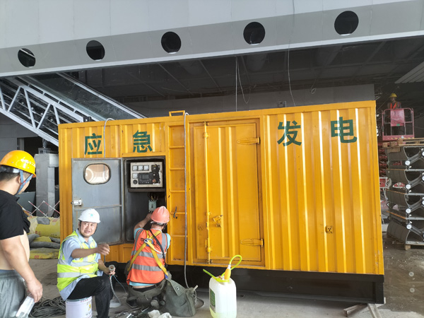 闽清怎样判断空气滤清器是否需要更换?